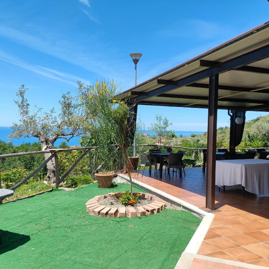Agriturismo Agri Armonia Сан-Лючидо Экстерьер фото